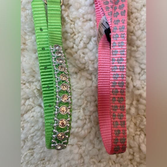 NWT 2 DOG COLLARS RHINESTONE BLING GREEN PAW PRINT PINK - Picture 3 of 6